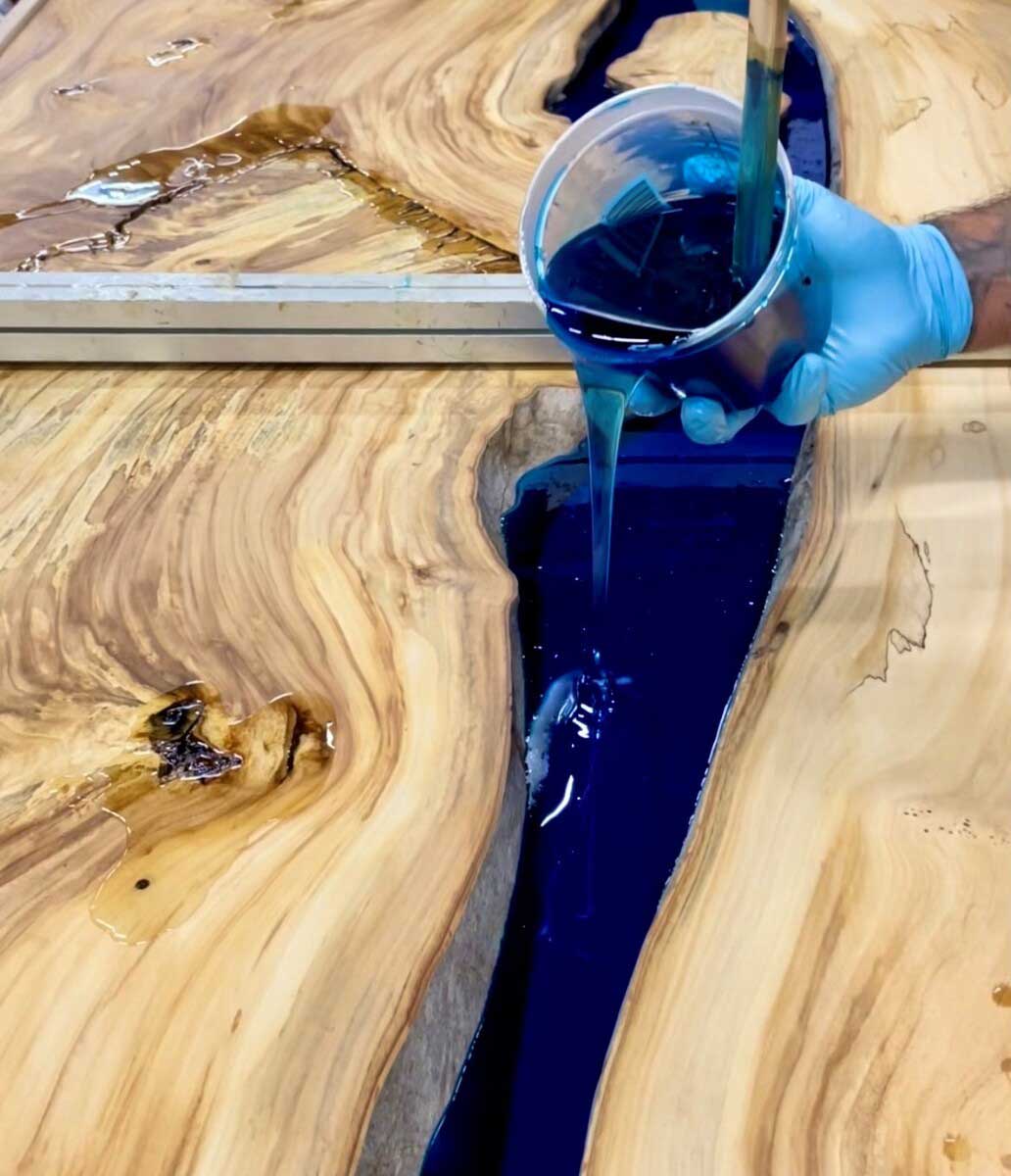 Hand Pouring Epoxy Demo Sat Feb 12, 2022 in The Lumber Store